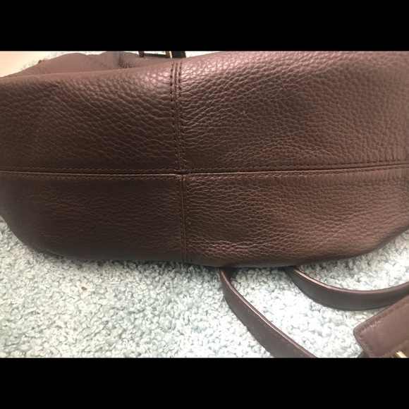 Michael Kors purse, leather * EUC - Picture 5 of 8